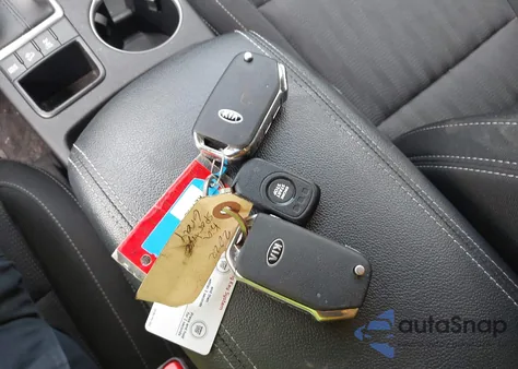 2022 Kia Sportage Lx из США, поврежденный, VIN KNDPMCAC6N7966218